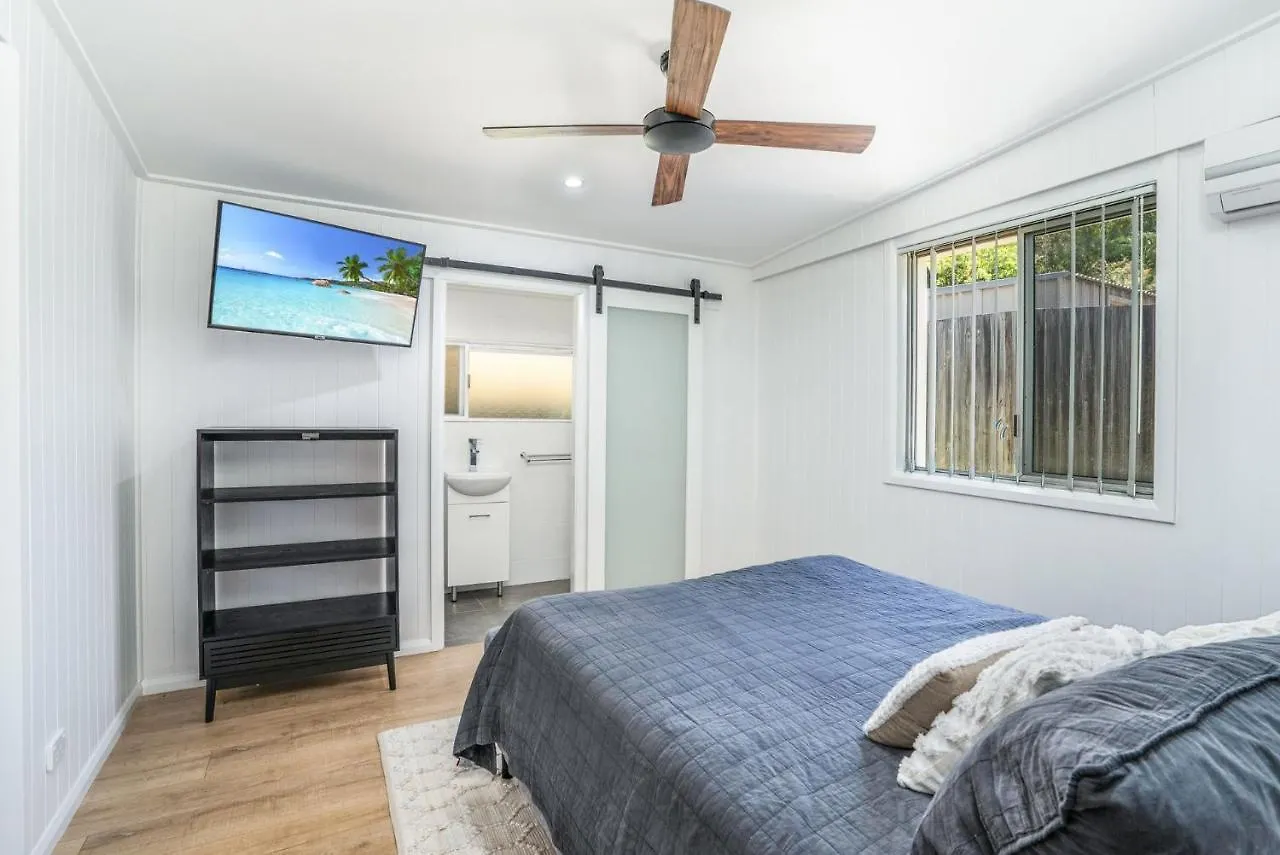 Castaway Cottage - Rainbow Beach Australia